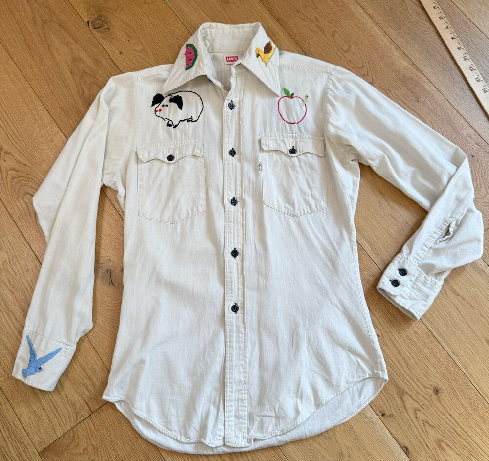 Vintage 1970s Levi’s Hand Embroidered Farm Shirt Mens Small White Cotton Rare